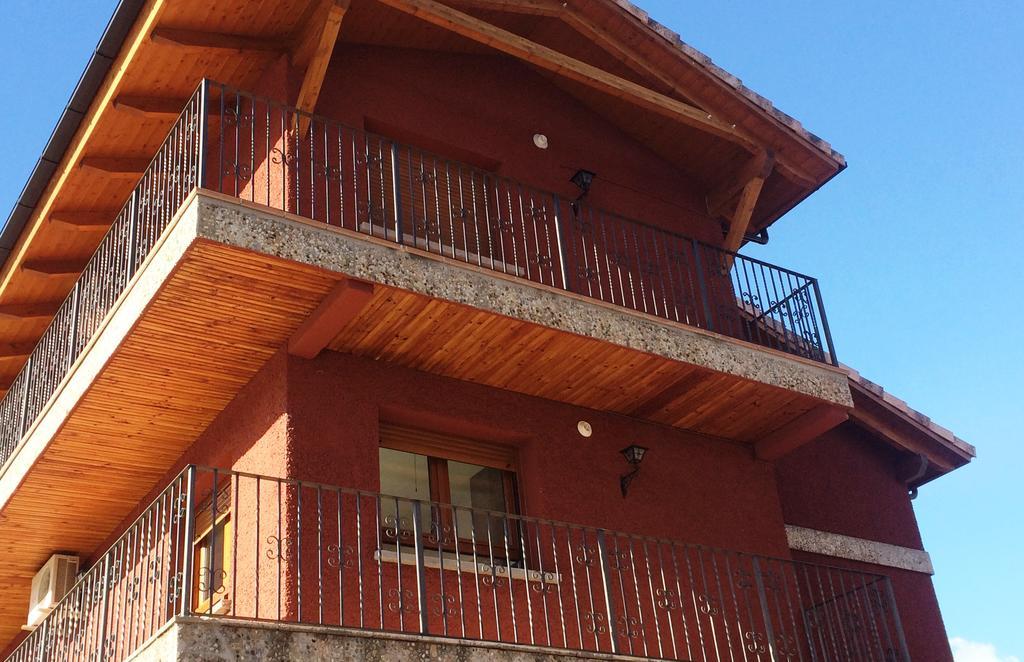 Apartamento Avenida Ainsa Luaran gambar