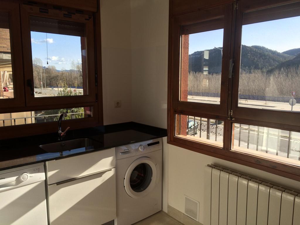 Apartamento Avenida Ainsa Luaran gambar